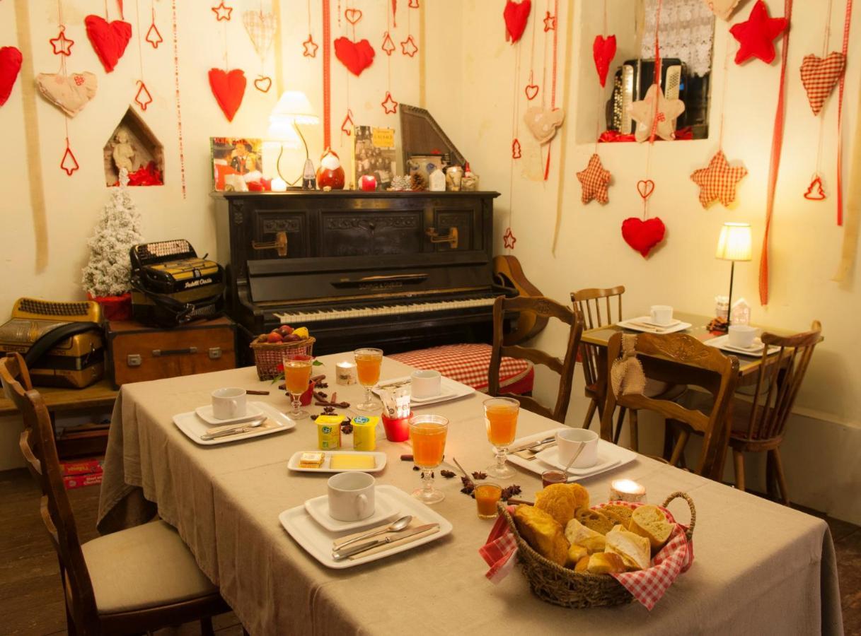 Chambres D'Hotes Chez Caroline กอลมาร์ ภายนอก รูปภาพ